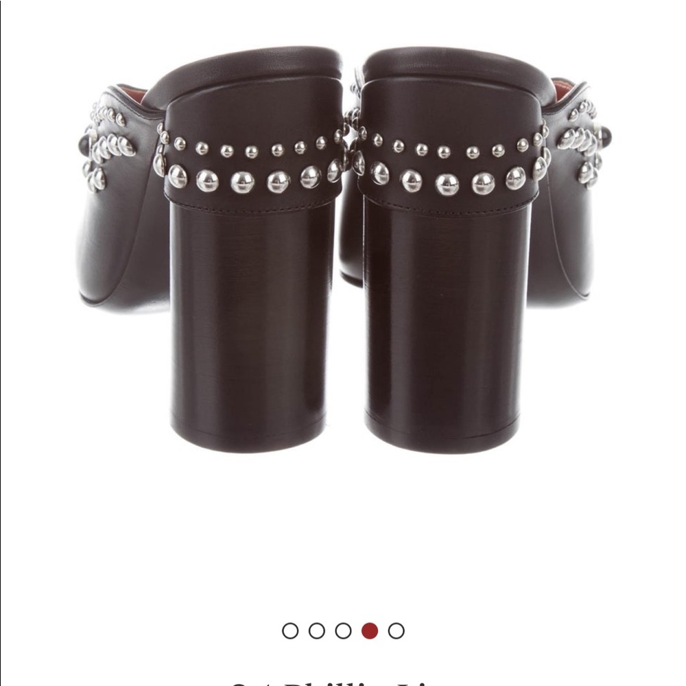 Pasty mules studded heel mule